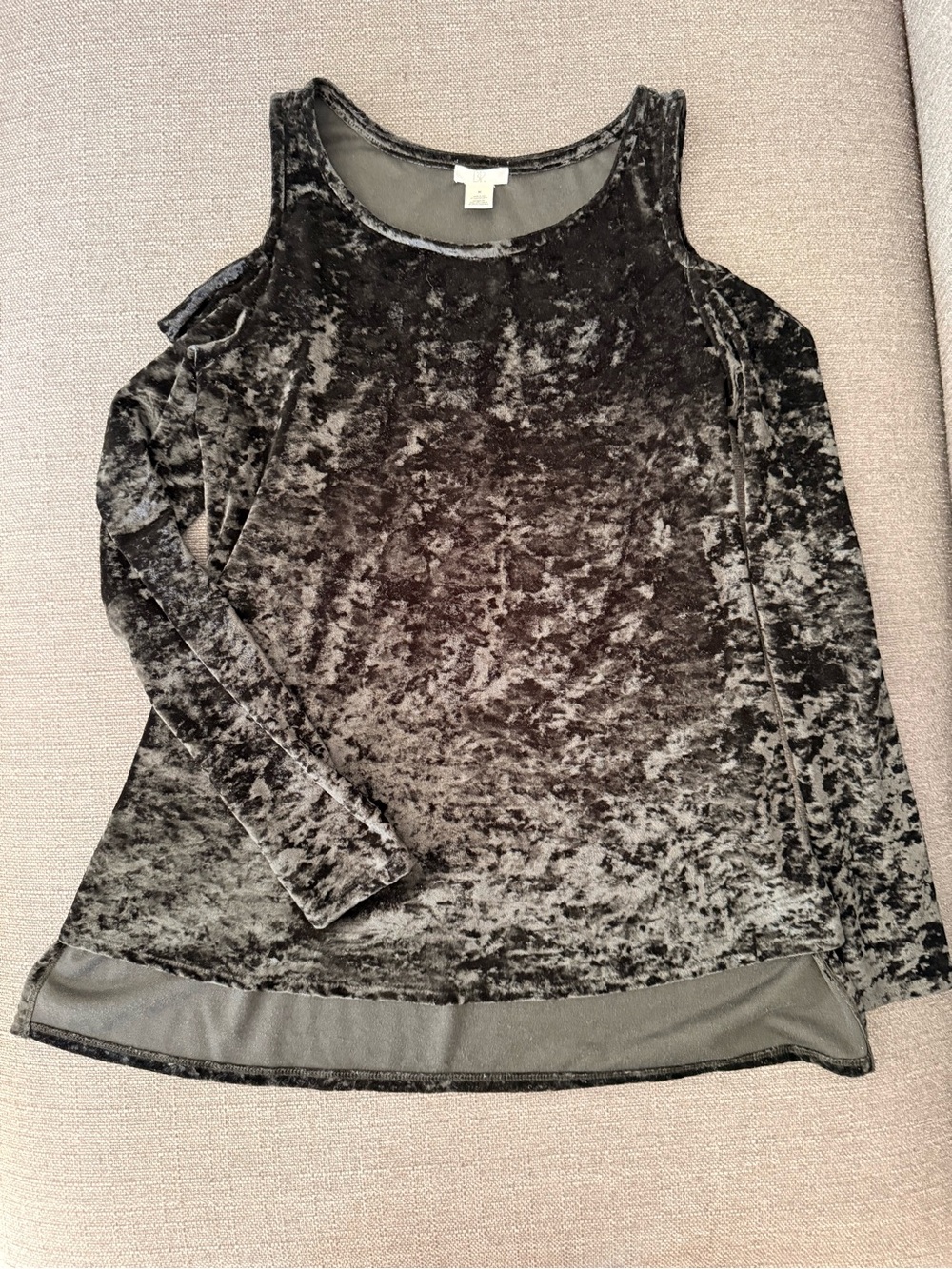BP Crushed Velvet Cold-Shoulder Long Sleeve Top - Black